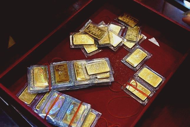 R&uacute;t tiền tiết kiệm đi mua v&agrave;ng, t&ocirc;i lỗ gần 100 triệu trong 1 tuần- Ảnh 1.