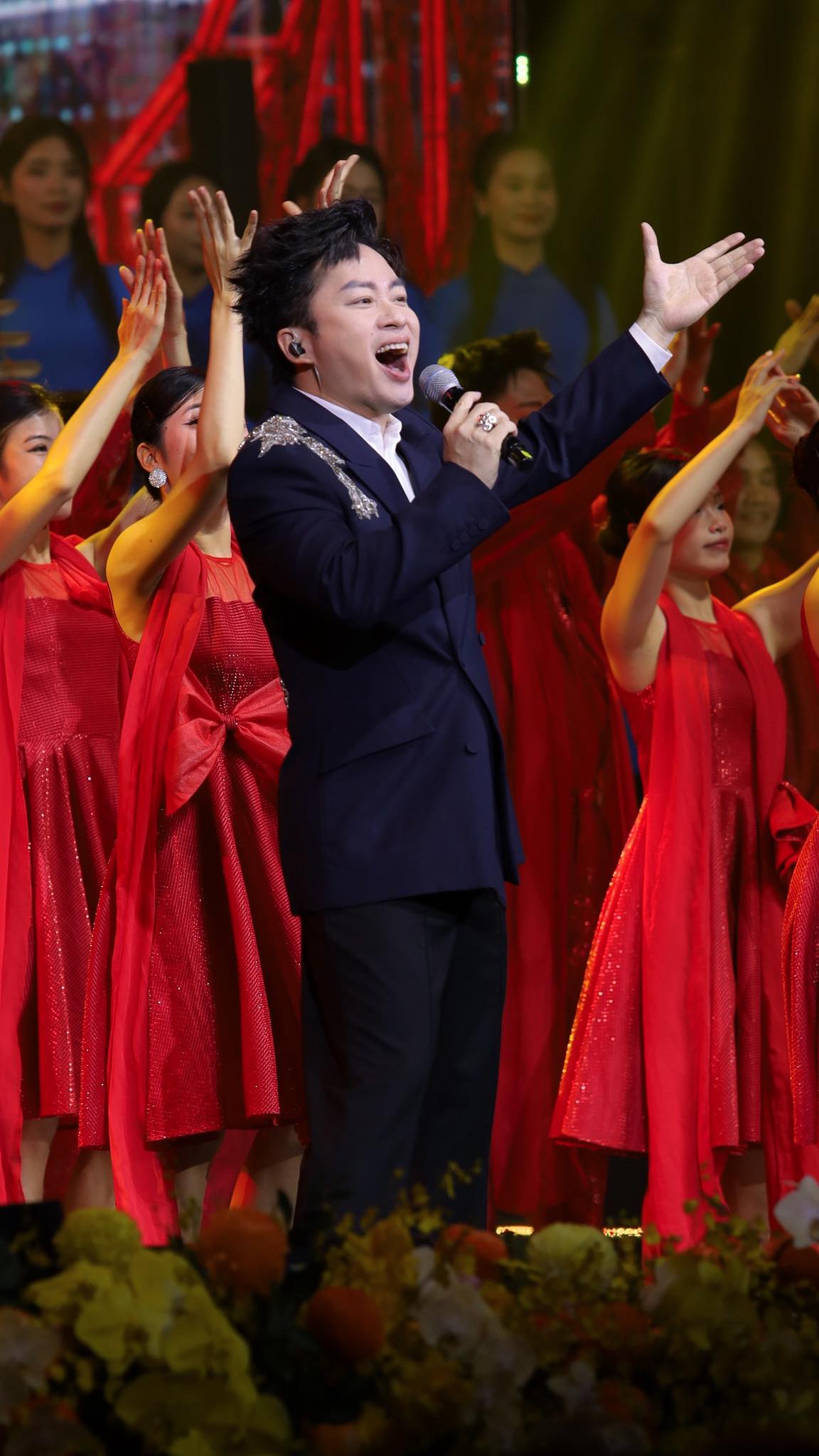 Điểm danh những ca sĩ đắt show của Vpop năm 2025- Ảnh 5.