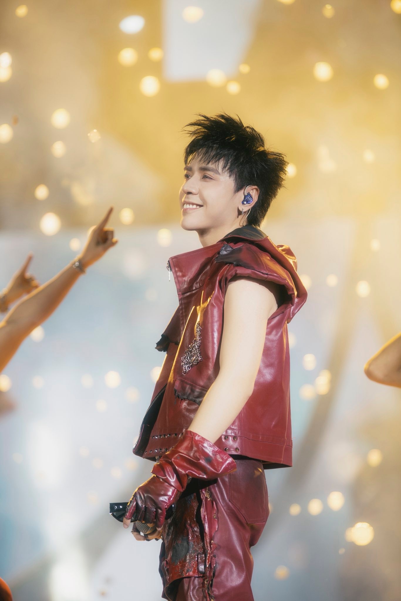 Điểm danh những ca sĩ đắt show của Vpop năm 2025- Ảnh 17.