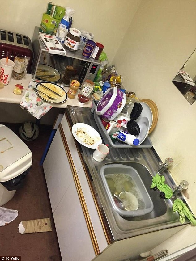 Nh&agrave; mắc 5 lỗi n&agrave;y, cả đời ngh&egrave;o bền vững- Ảnh 2.