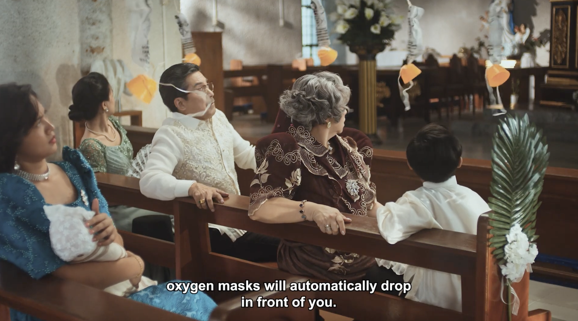 1 h&atilde;ng h&agrave;ng kh&ocirc;ng l&agrave;m hẳn phim t&igrave;nh cảm kịch t&iacute;nh để hướng dẫn an to&agrave;n bay, nội dung 