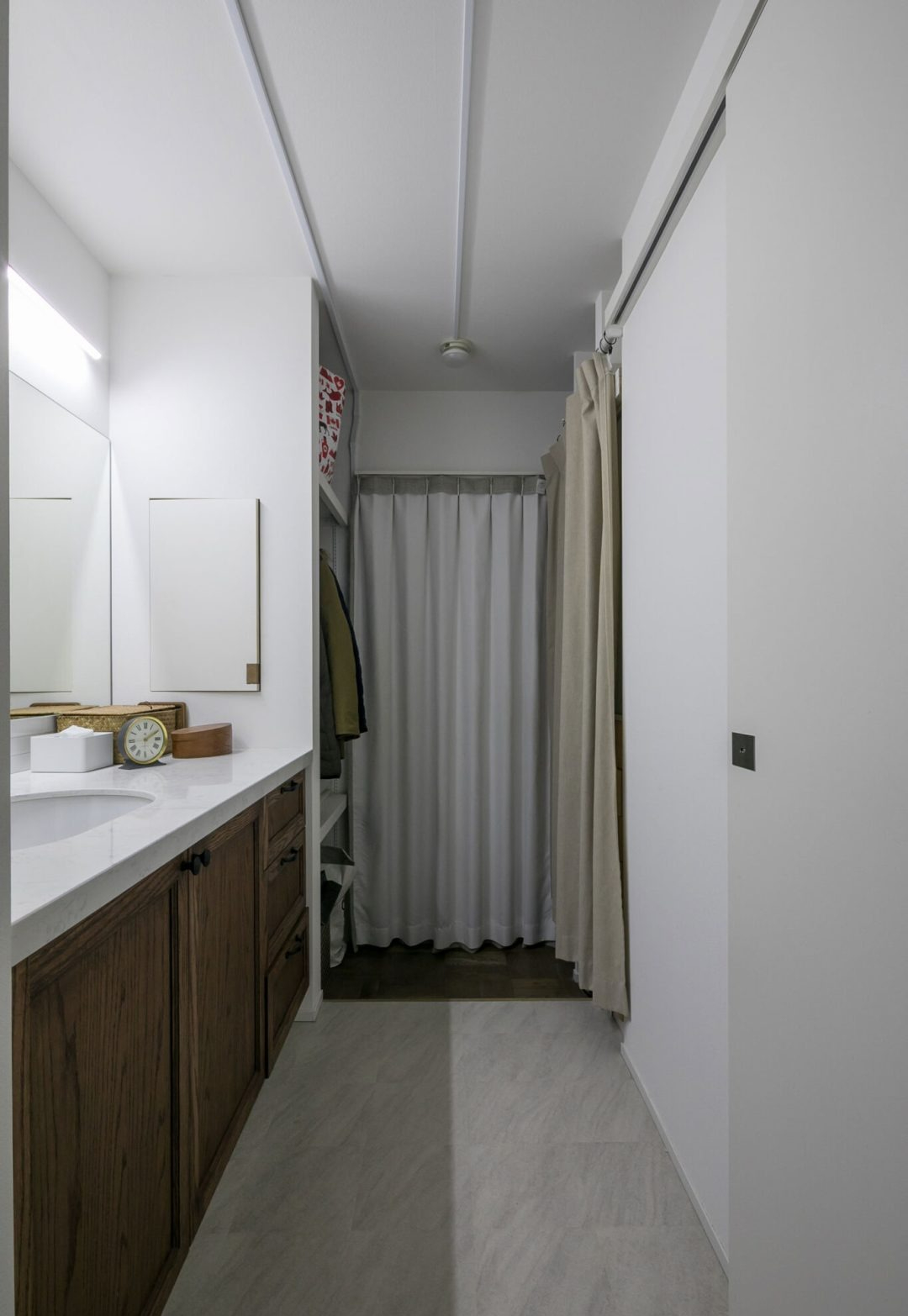 Nữ nghệ sĩ 48 tuổi kh&ocirc;ng chồng con, một m&igrave;nh trong căn hộ 62m2: 