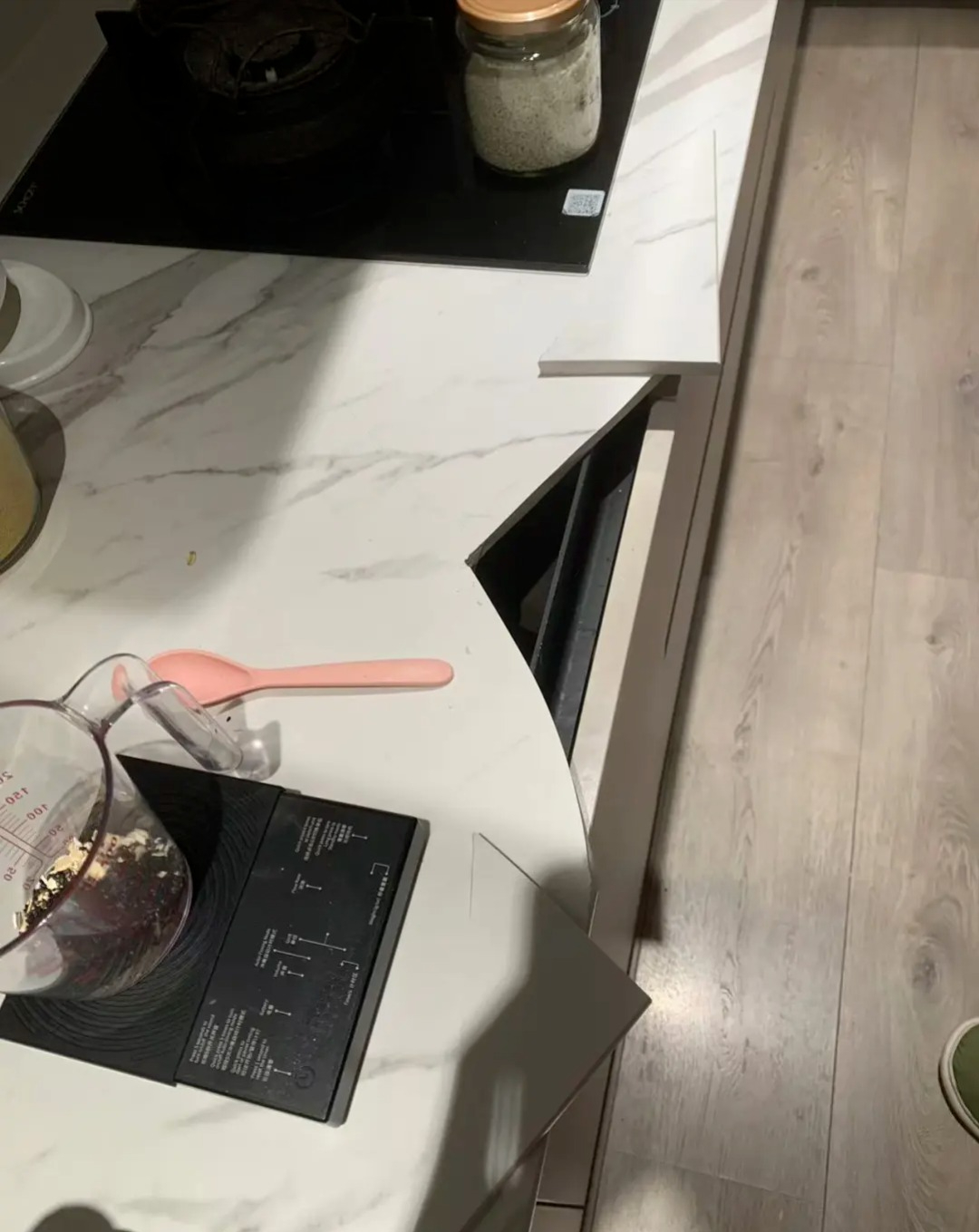 Nói thẳng cho vuông: 2026 rồi ĐỪNG làm 8 thiết kế rắc rối này nữa- Ảnh 10. Nói thẳng cho vuông: 2026 rồi ĐỪNG làm 8 thiết kế rắc rối này nữa- Ảnh 10.