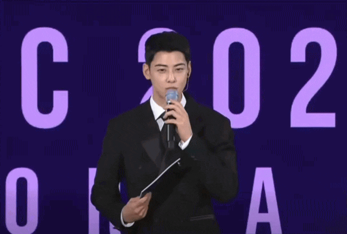 Showbiz c&oacute; mỹ nam IQ xuất ch&uacute;ng, thi&ecirc;n t&agrave;i gương mặt được Bộ Quốc ph&ograve;ng chọn l&agrave;m đại diện th&uacute;c đẩy kinh tế quốc gia- Ảnh 10.