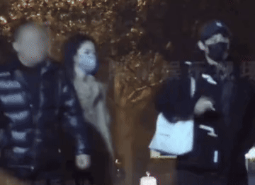 1 cặp sao h&ocirc;m qua mới lộ clip hẹn h&ograve; ở nh&agrave; ri&ecirc;ng, h&ocirc;m nay nh&agrave; g&aacute;i đ&atilde; tuy&ecirc;n bố 