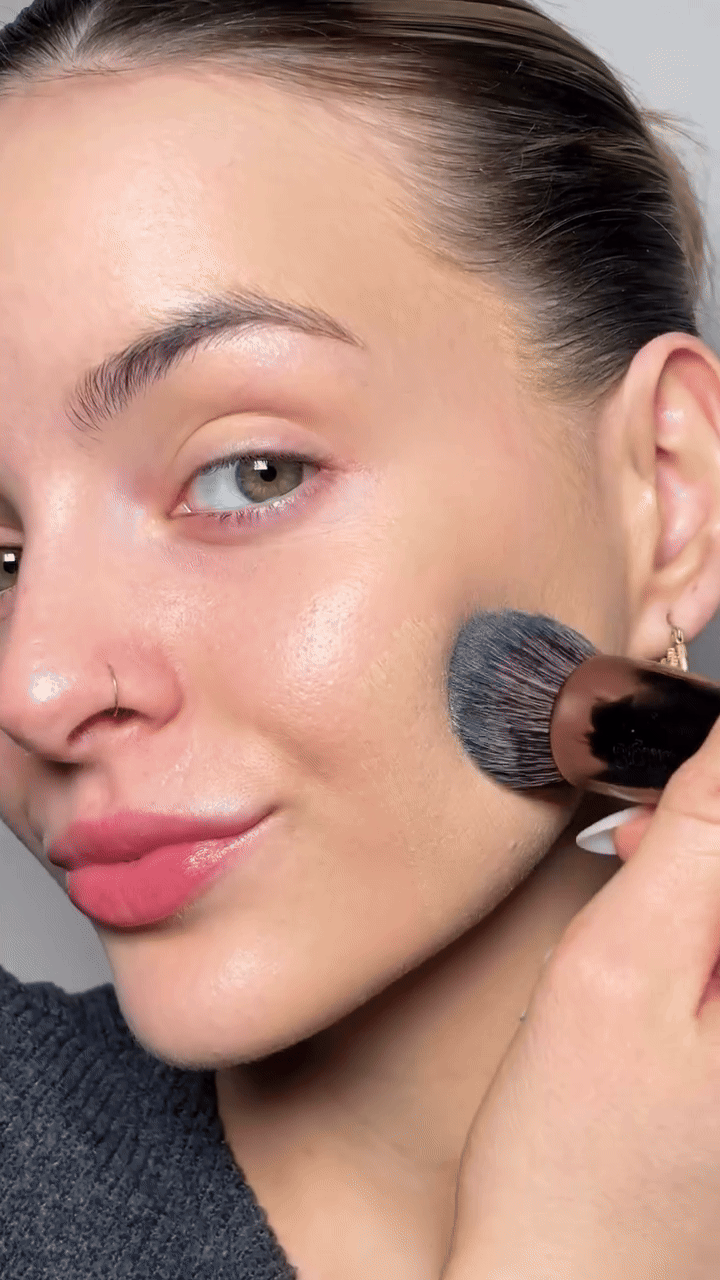 Kem nền được tung h&ocirc; tốt nhất 2025: L&ecirc;n da ho&agrave;n hảo, tăng sinh collagen, chuy&ecirc;n gia kh&ocirc;ng ch&ecirc; nổi- Ảnh 11.