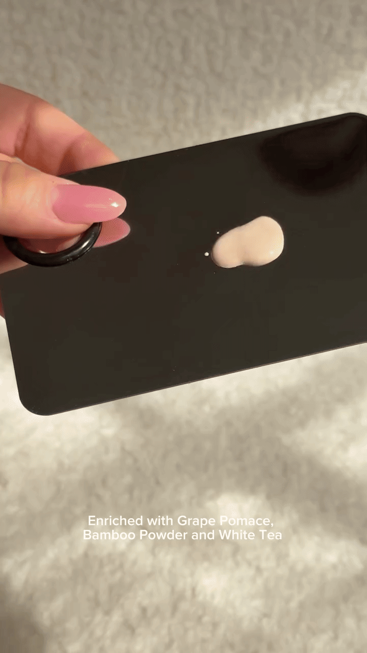 Kem nền được tung h&ocirc; tốt nhất 2025: L&ecirc;n da ho&agrave;n hảo, tăng sinh collagen, chuy&ecirc;n gia kh&ocirc;ng ch&ecirc; nổi- Ảnh 7.