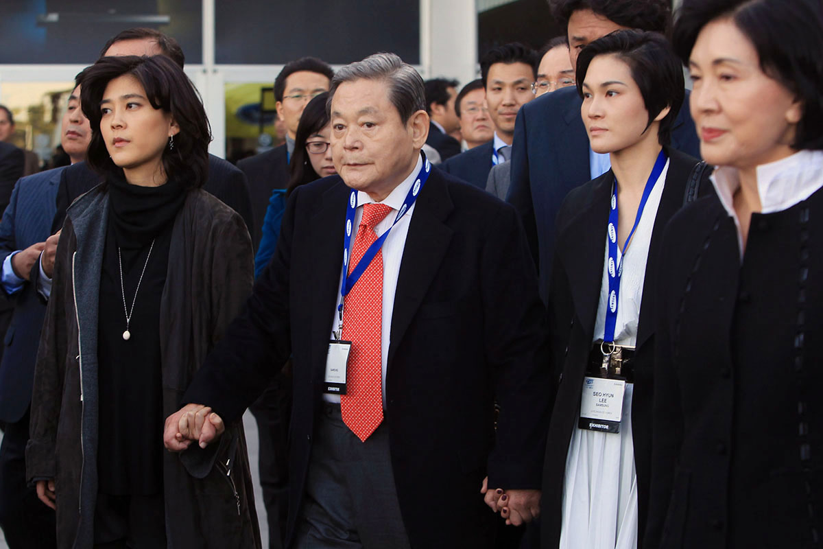 Lời nguyền di truyền đeo b&aacute;m gia tộc Samsung: Khi quyền lực v&agrave; h&agrave;ng tỷ USD cũng kh&ocirc;ng thể ho&aacute; giải- Ảnh 1.