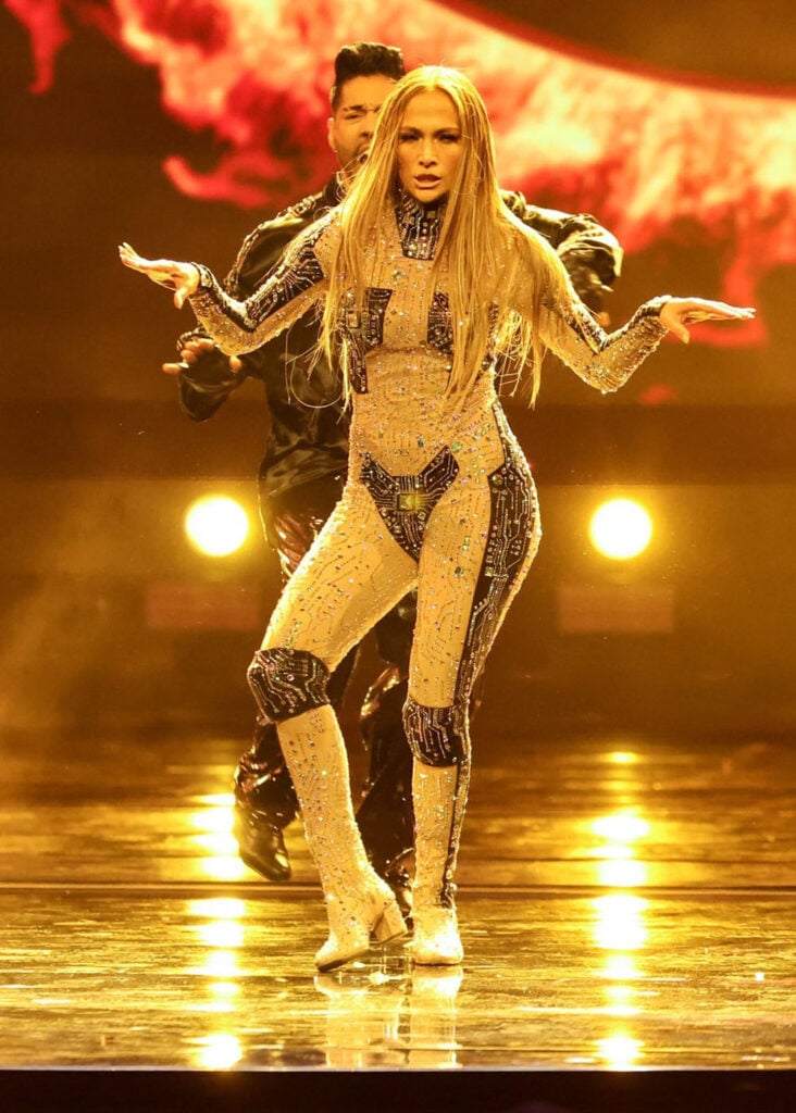 Sự hết thời của mỹ nh&acirc;n đẹp nhất thế giới: Ế v&eacute; đến mức huỷ cả tour, 5 lần 7 lượt bị gh&eacute;t v&igrave; l&yacute; do "trời ơi đất hỡi"- Ảnh 9.