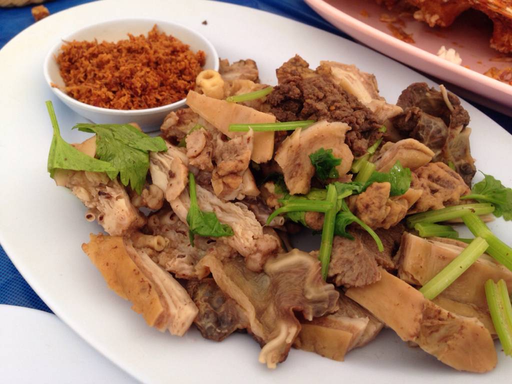 Ph&oacute; gi&aacute;m đốc bệnh viện Th&aacute;i Lan chỉ mặt 5 thực phẩm "ph&aacute; thận"- Ảnh 4.