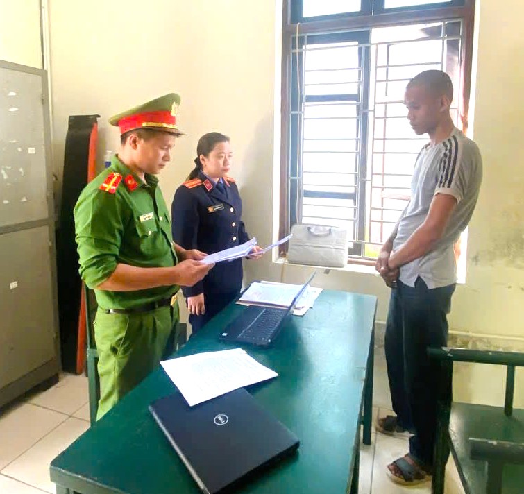 Bắt giữ Hoàng Văn Lợi sinh năm 2000- Ảnh 1. Bắt giữ Hoàng Văn Lợi sinh năm 2000- Ảnh 1.