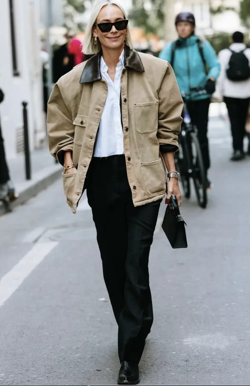 Diện đồ m&ugrave;a đ&ocirc;ng sao cho kh&ocirc;ng bị "nuốt d&aacute;ng"? Chi&ecirc;u "tam gi&aacute;c ngược" để vai th&ocirc; h&oacute;a sang chảnh, lưng g&ugrave; th&agrave;nh si&ecirc;u mẫu- Ảnh 25.