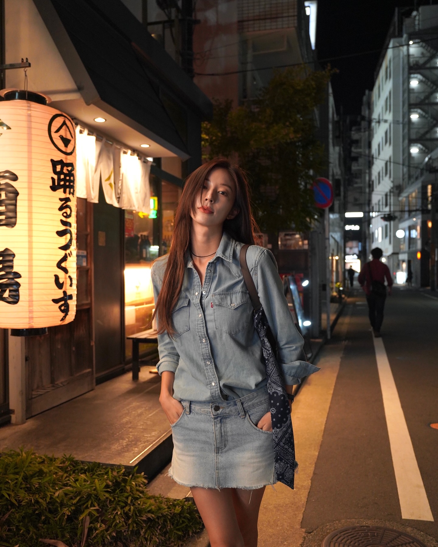 Hot girl đường phố mặc đơn giản vẫn h&uacute;t hơn 16 triệu người xem l&agrave; ai?- Ảnh 15.