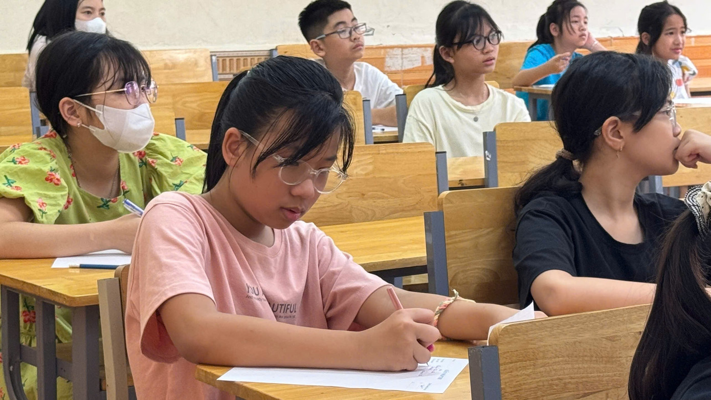 Tuyển sinh đầu cấp bước v&agrave;o cuộc đua- Ảnh 1.