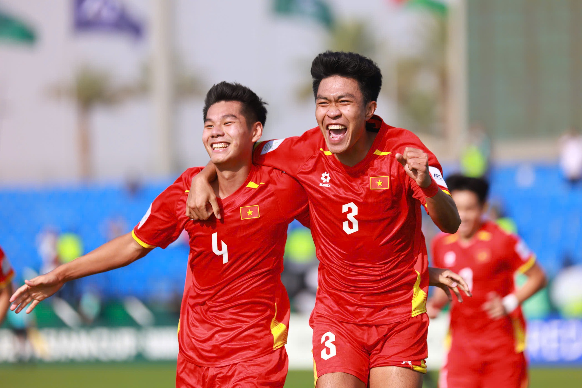 Ảnh: Hotboy U23 Việt Nam Đ&igrave;nh Bắc, Hiểu Minh "x&eacute; lưới" U23 Jordan tại giải U23 ch&acirc;u &Aacute;- Ảnh 6.