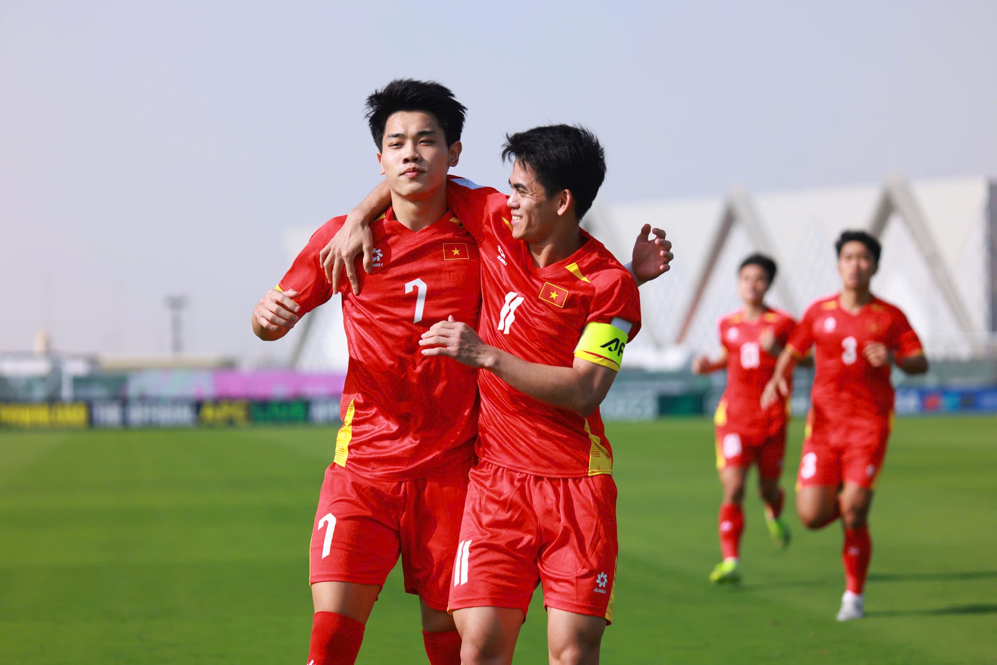 Ảnh: Hotboy U23 Việt Nam Đ&igrave;nh Bắc, Hiểu Minh "x&eacute; lưới" U23 Jordan tại giải U23 ch&acirc;u &Aacute;- Ảnh 2.
