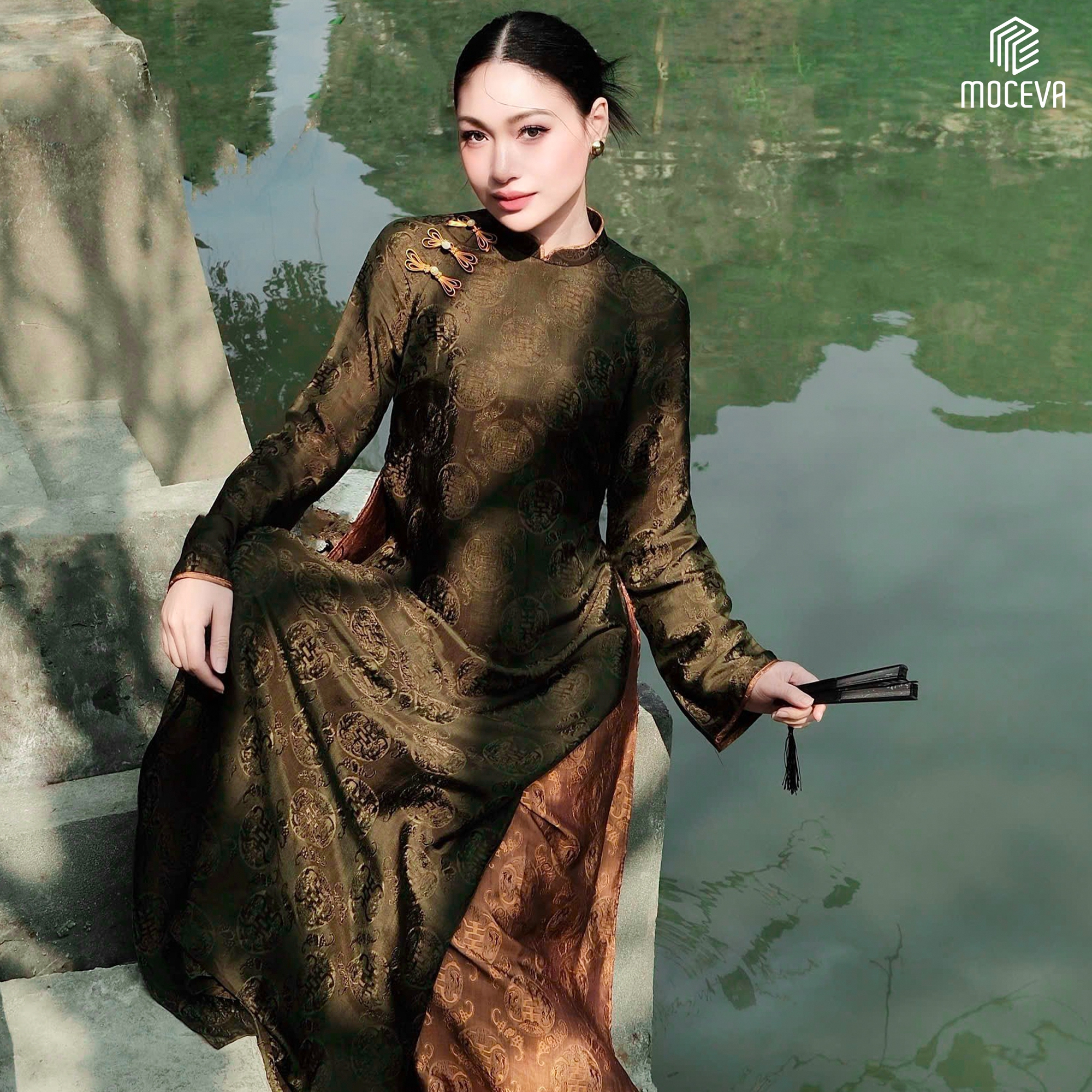 Không còn đỏ, hồng quen thuộc, áo dài Tết 2026 Không còn đỏ, hồng quen thuộc, áo dài Tết 2026