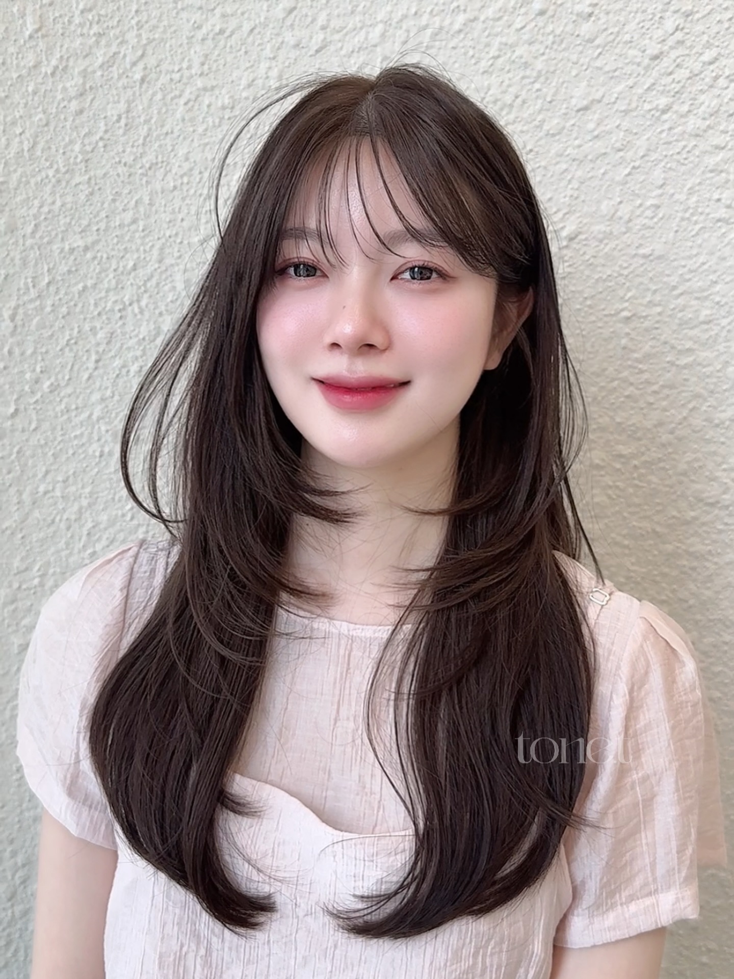 Giờ đi đ&acirc;u cũng thấy t&oacute;c uốn cụp: 5 kiểu si&ecirc;u nữ t&iacute;nh v&agrave; thu gọn gương mặt, cắt chơi Tết l&agrave; qu&aacute; chuẩn- Ảnh 3.