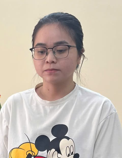 Bắt tạm giam nữ cán bộ ngân hàng Lê Trần Thảo Vy- Ảnh 1. Bắt tạm giam nữ cán bộ ngân hàng Lê Trần Thảo Vy- Ảnh 1.