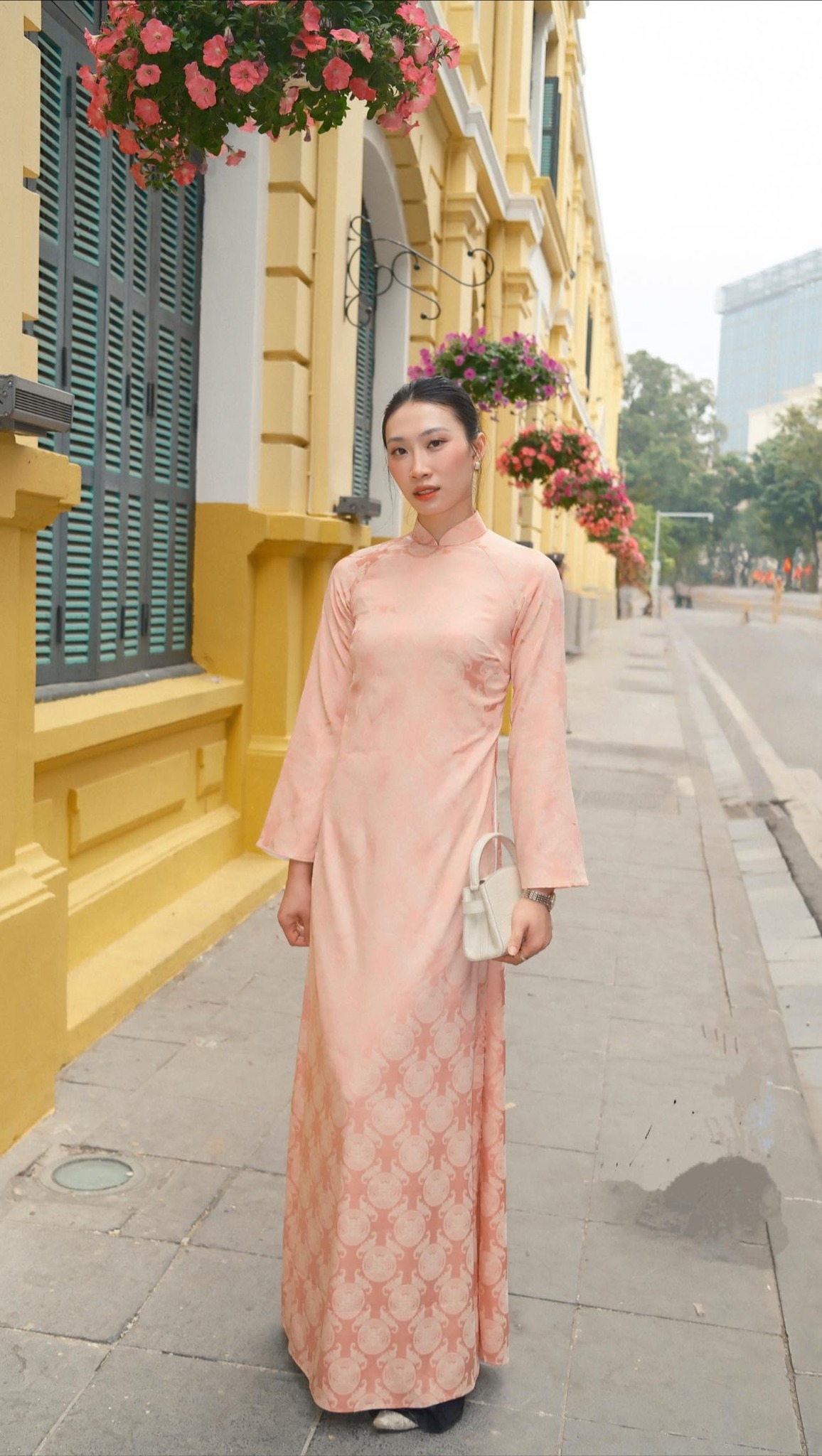 &ldquo;Đ&oacute;a hồng&rdquo; l&agrave;ng b&oacute;ng chuyền chuẩn bị l&ecirc;n xe hoa c&ugrave;ng ng&ocirc;i sao điền kinh Qu&aacute;ch C&ocirc;ng Lịch l&agrave; ai?- Ảnh 6.