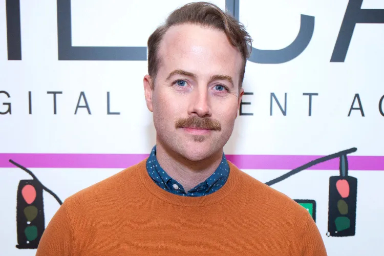 Bàng hoàng tin nam diễn viên qua đời vì bệnh ung thư hiếm gặp, để lại con trai 3 tuổi- Ảnh 4. Bàng hoàng tin nam diễn viên qua đời vì bệnh ung thư hiếm gặp, để lại con trai 3 tuổi- Ảnh 4.