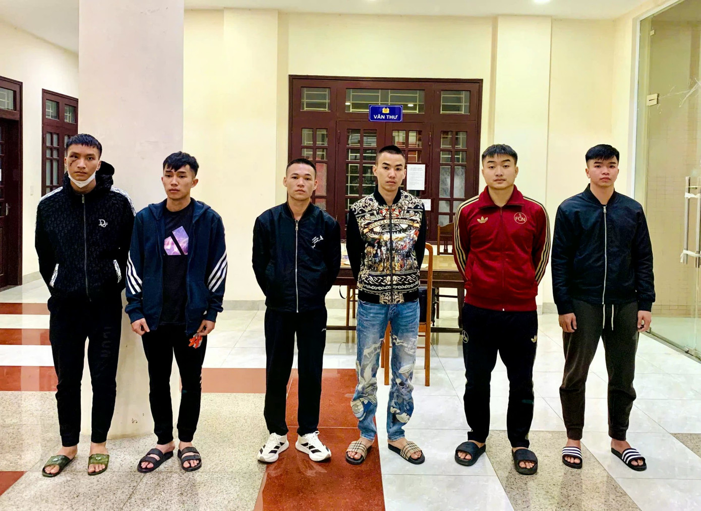 Triệt ph&aacute; đường d&acirc;y &lsquo;t&iacute;n dụng đen&rsquo; online, l&atilde;i suất 600%/năm- Ảnh 1.