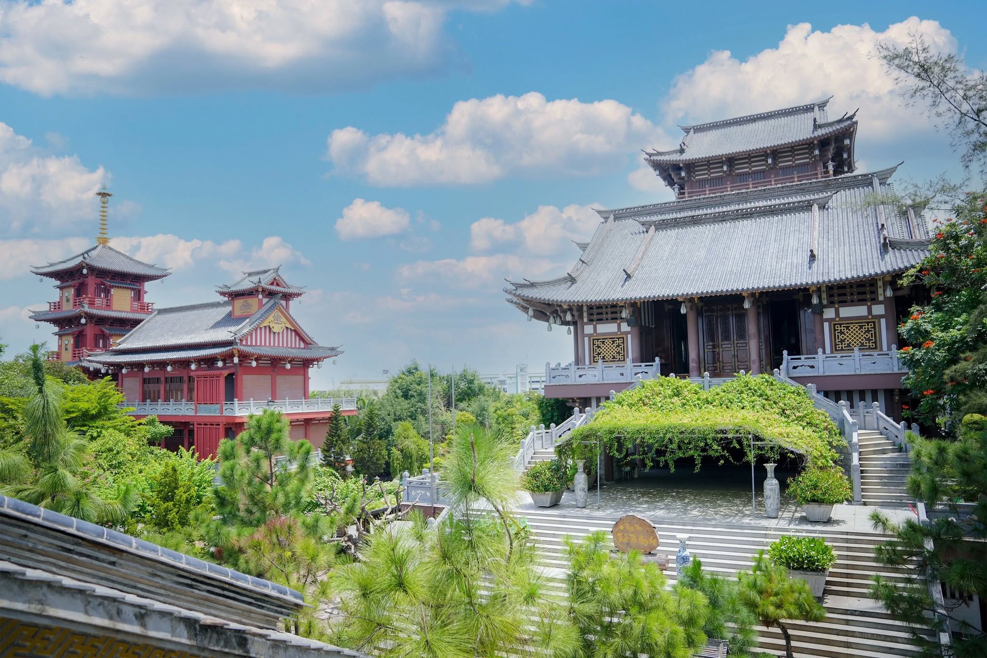 10 địa điểm chụp ảnh Tết miễn ph&iacute; đang g&acirc;y b&atilde;o tại TP.HCM, vừa cổ k&iacute;nh lại đẹp tựa phim trường- Ảnh 4.