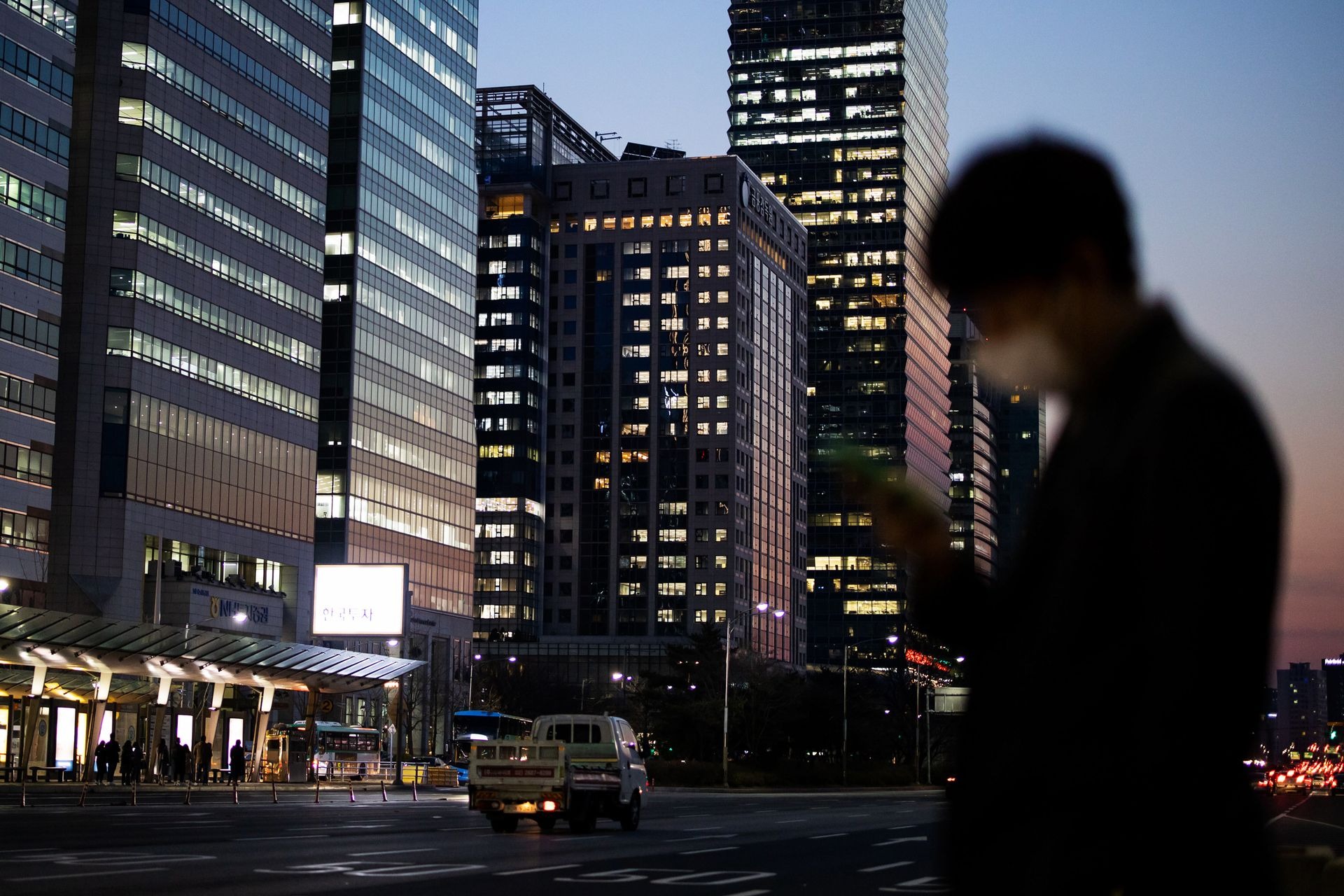 Cha mẹ tuyệt đối ĐỪNG để con c&aacute;i theo đuổi 3 c&ocirc;ng việc n&agrave;y: D&ugrave; lương cao đến đ&acirc;u cũng kh&ocirc;ng n&ecirc;n!- Ảnh 2.