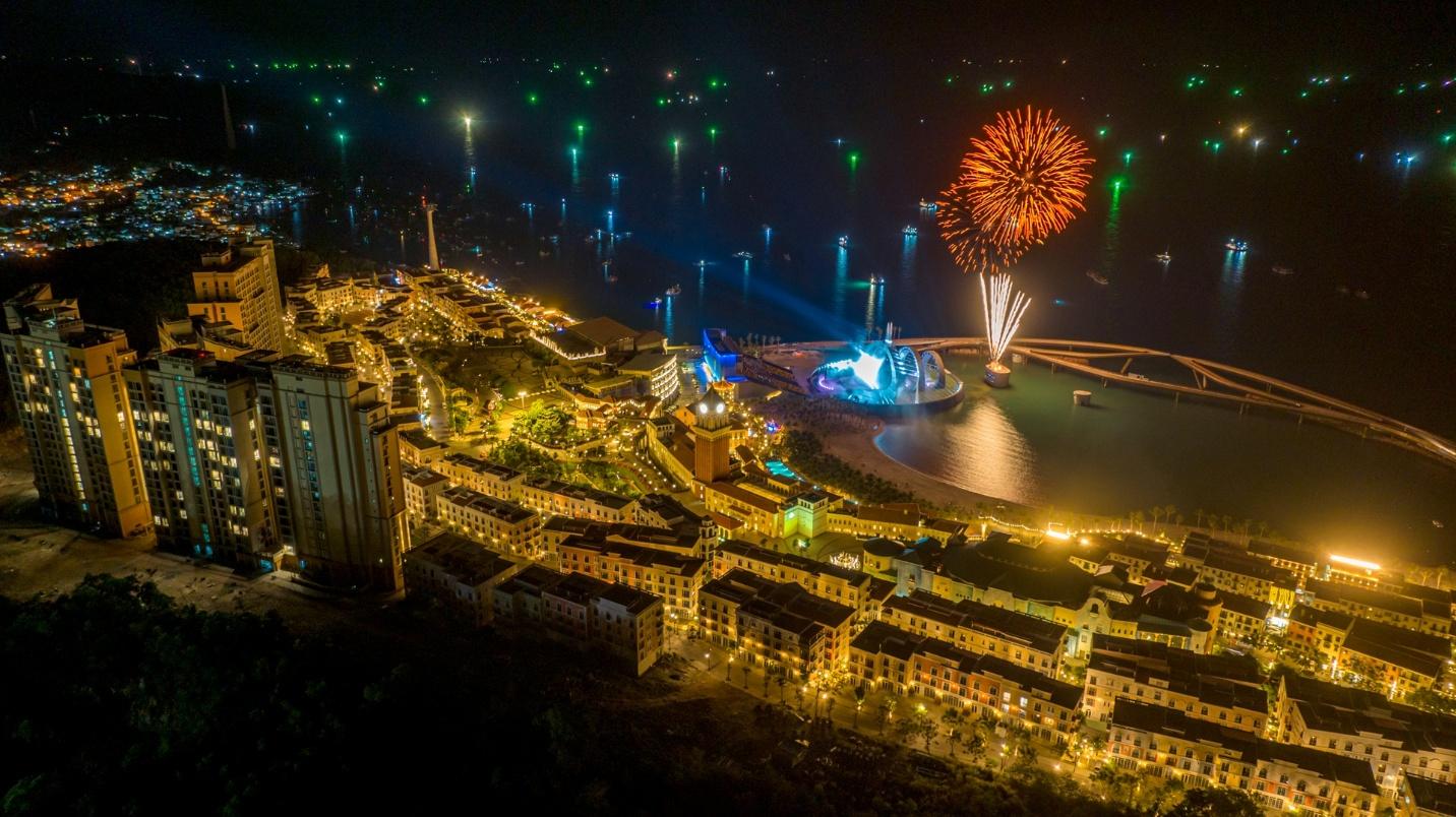 H&agrave;nh tr&igrave;nh chuyển m&igrave;nh của Ph&uacute; Quốc từ đảo xa th&agrave;nh đ&ocirc; thị đ&aacute;ng sống- Ảnh 1.