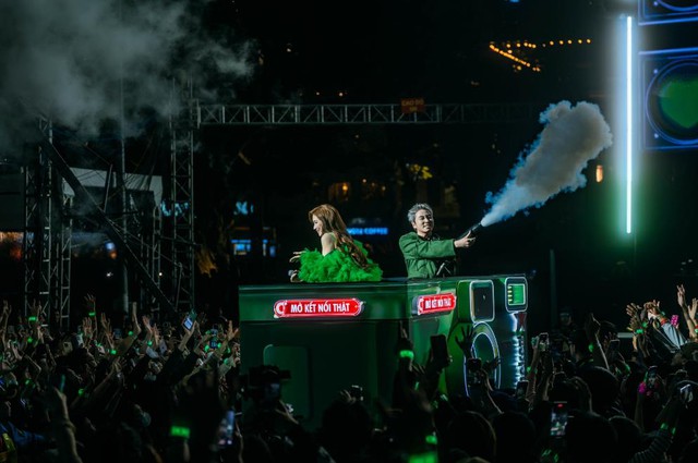 Hàng chục nghìn khán giả Hà Nội - Nha Trang mở kết nối thật với Heineken Countdown 2026- Ảnh 6. Hàng chục nghìn khán giả Hà Nội - Nha Trang mở kết nối thật với Heineken Countdown 2026- Ảnh 6.