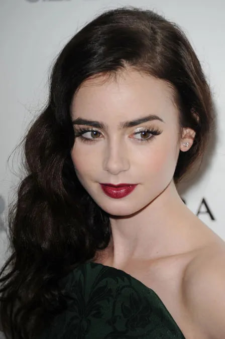 "Bạch Tuyết sống" của Hollywood tới tuổi 36 gầy trơ xương, nếp nhăn chồng chất vì lão hóa- Ảnh 5. "Bạch Tuyết sống" của Hollywood tới tuổi 36 gầy trơ xương, nếp nhăn chồng chất vì lão hóa- Ảnh 5.