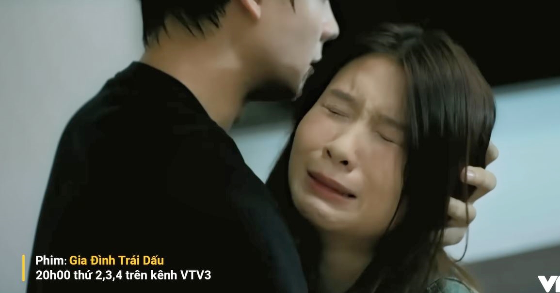 Đừng cho mỹ nh&acirc;n phim Việt giờ v&agrave;ng n&agrave;y đ&oacute;ng cảnh kh&oacute;c nữa, m&eacute;o m&oacute; mặt m&agrave;y vẫn kh&ocirc;ng c&oacute; nổi một giọt nước mắt- Ảnh 4.