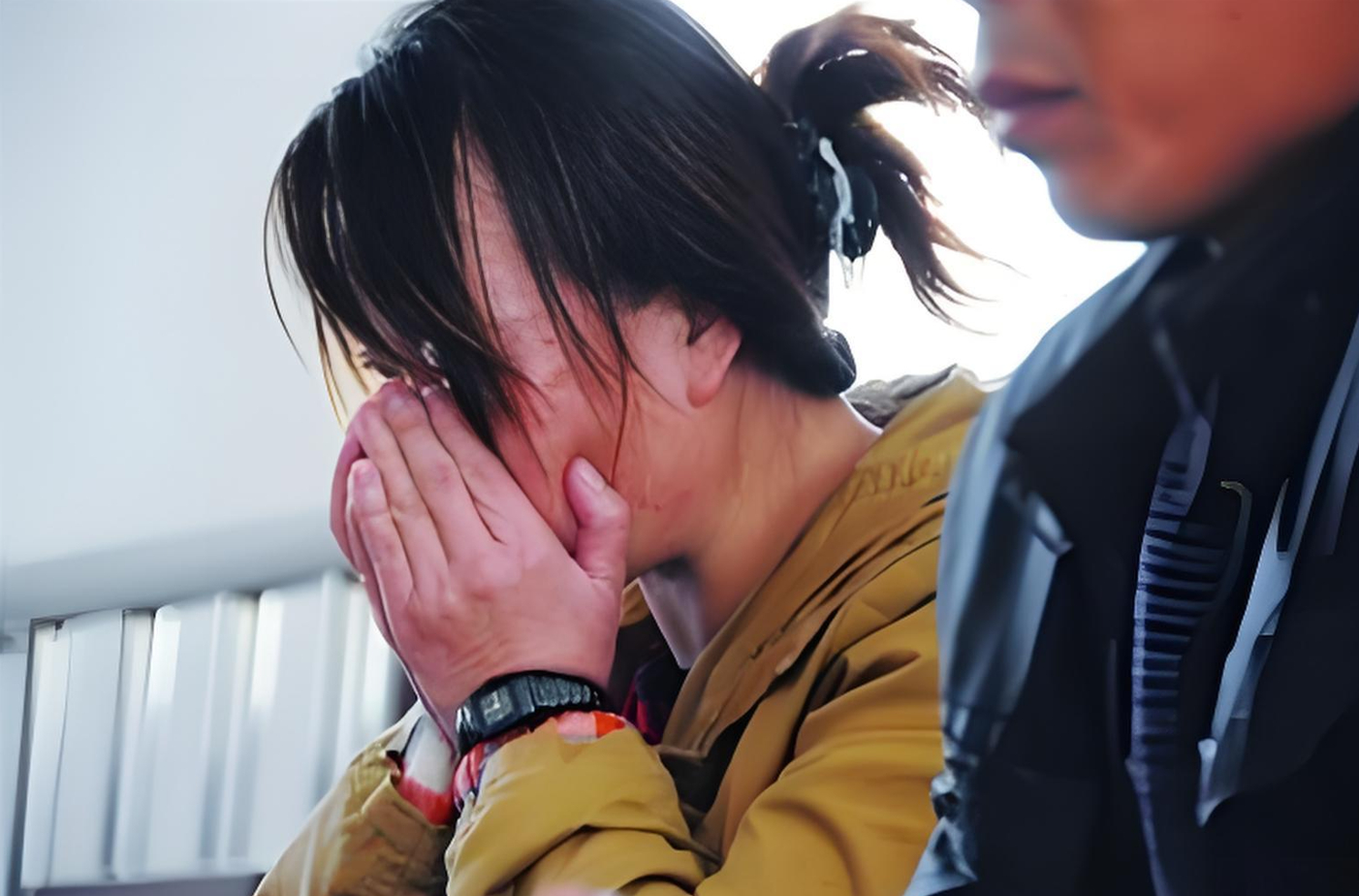 C&ocirc; ruột qua đời nhưng di ch&uacute;c bị cha giấu đi, con g&aacute;i mất trắng căn nh&agrave; trị gi&aacute; hơn 10 tỷ đồng- Ảnh 2.