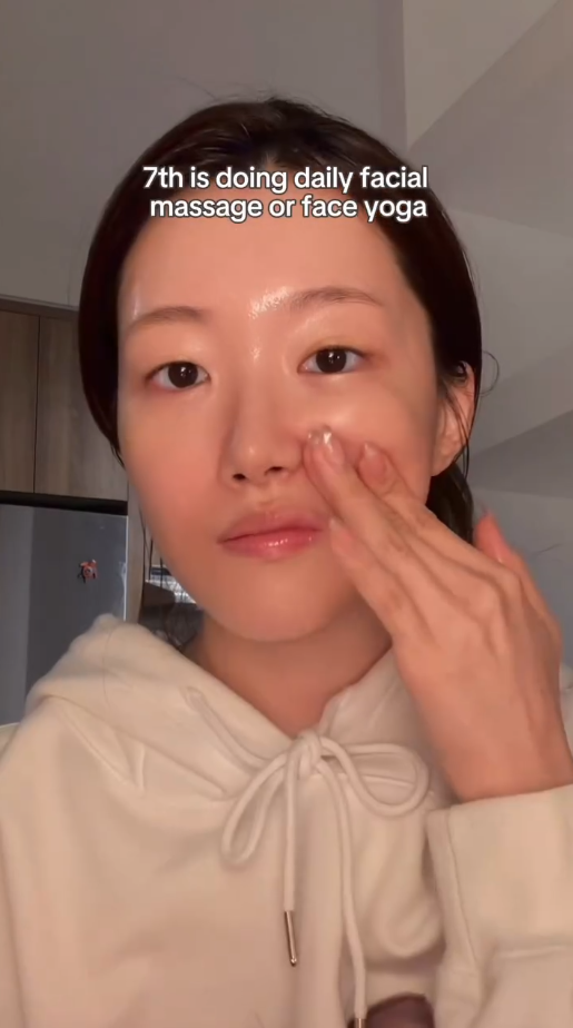 G&aacute;i H&agrave;n chia sẻ 10 điều giữ l&agrave;n da m&atilde;i đứng y&ecirc;n ở tuổi 27 - thời điểm v&agrave;ng để chống l&atilde;o ho&aacute;- Ảnh 8.