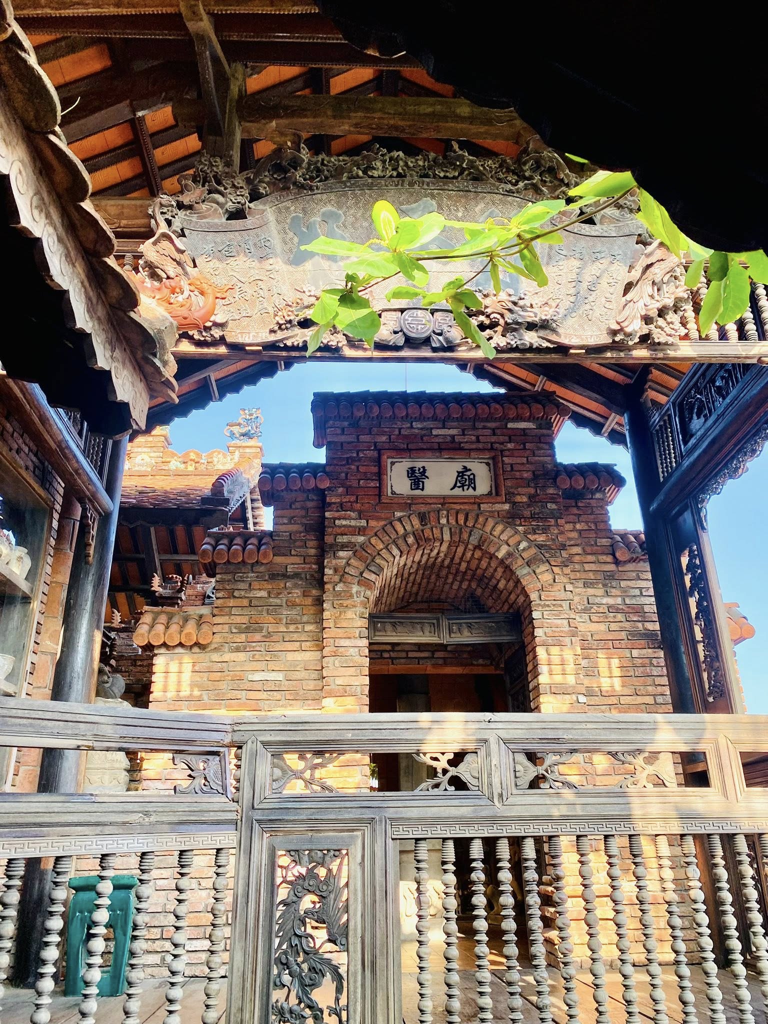 10 địa điểm chụp ảnh Tết miễn ph&iacute; đang g&acirc;y b&atilde;o tại TP.HCM, vừa cổ k&iacute;nh lại đẹp tựa phim trường- Ảnh 18.