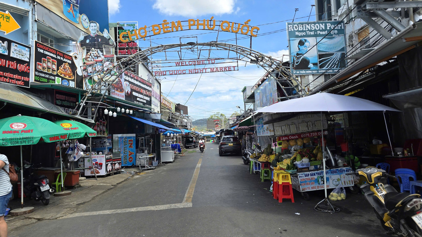 Chợ đ&ecirc;m Ph&uacute; Quốc dừng hoạt động- Ảnh 1.