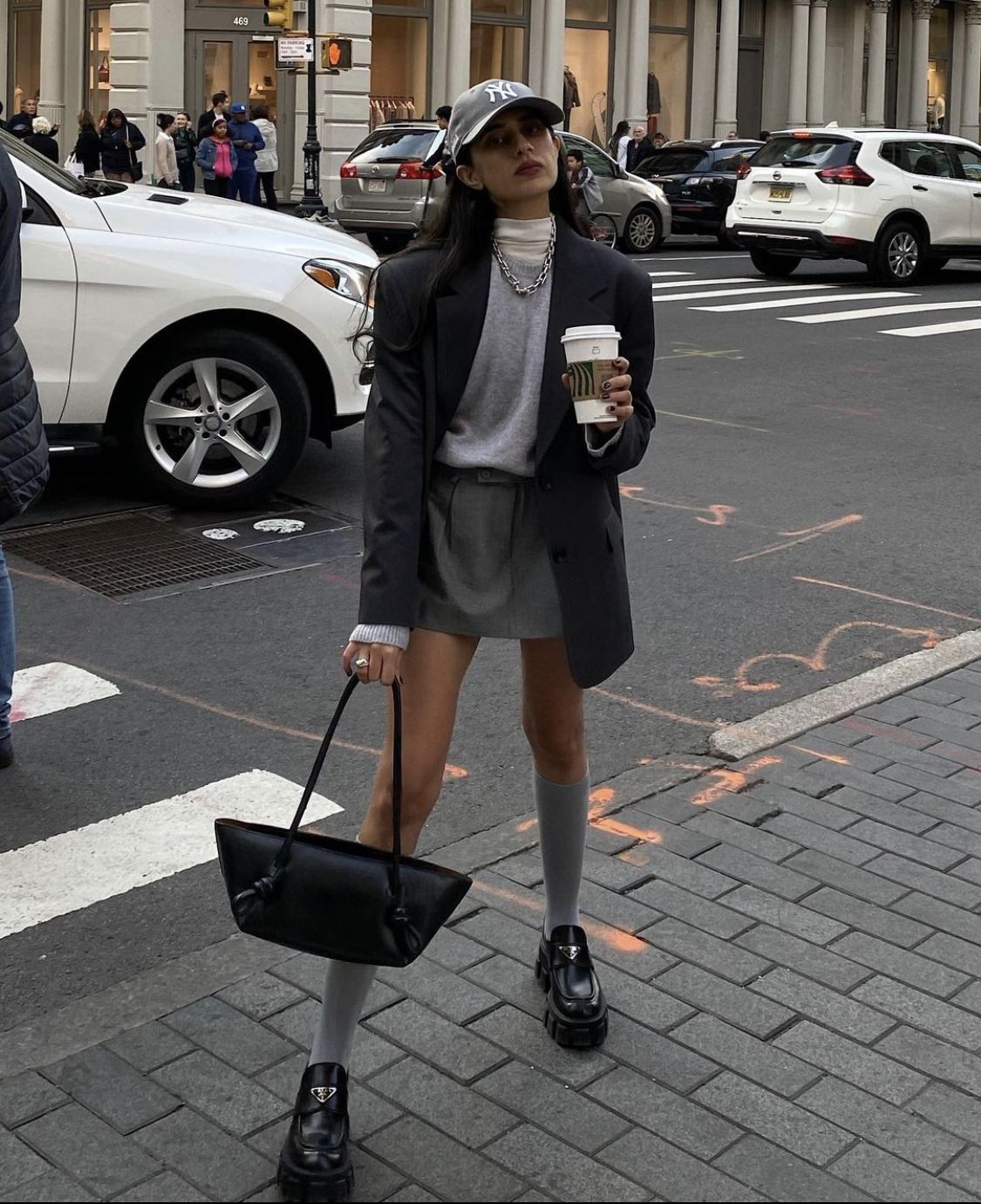 5 chi&ecirc;u diện ch&acirc;n v&aacute;y ngắn gi&uacute;p n&agrave;ng bước v&agrave;o con đường mặc đẹp, s&agrave;nh điệu tuyệt đối- Ảnh 14.