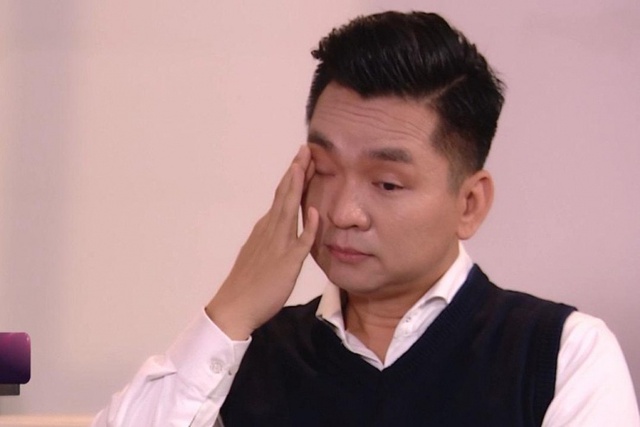 MC nổi tiếng VTV chia sẻ về thời điểm bị ung thư m&aacute;u "kh&ocirc;ng biết cuộc gọi n&agrave;o của bố mẹ l&agrave; cuối c&ugrave;ng"- Ảnh 1.