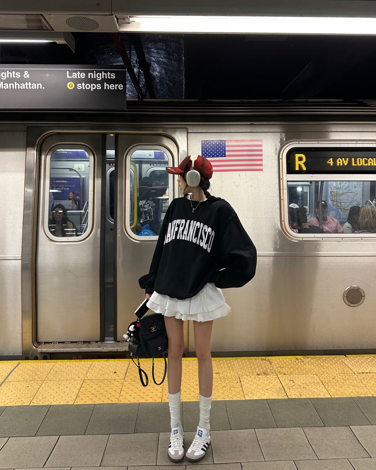 5 chi&ecirc;u diện ch&acirc;n v&aacute;y ngắn gi&uacute;p n&agrave;ng bước v&agrave;o con đường mặc đẹp, s&agrave;nh điệu tuyệt đối- Ảnh 10.