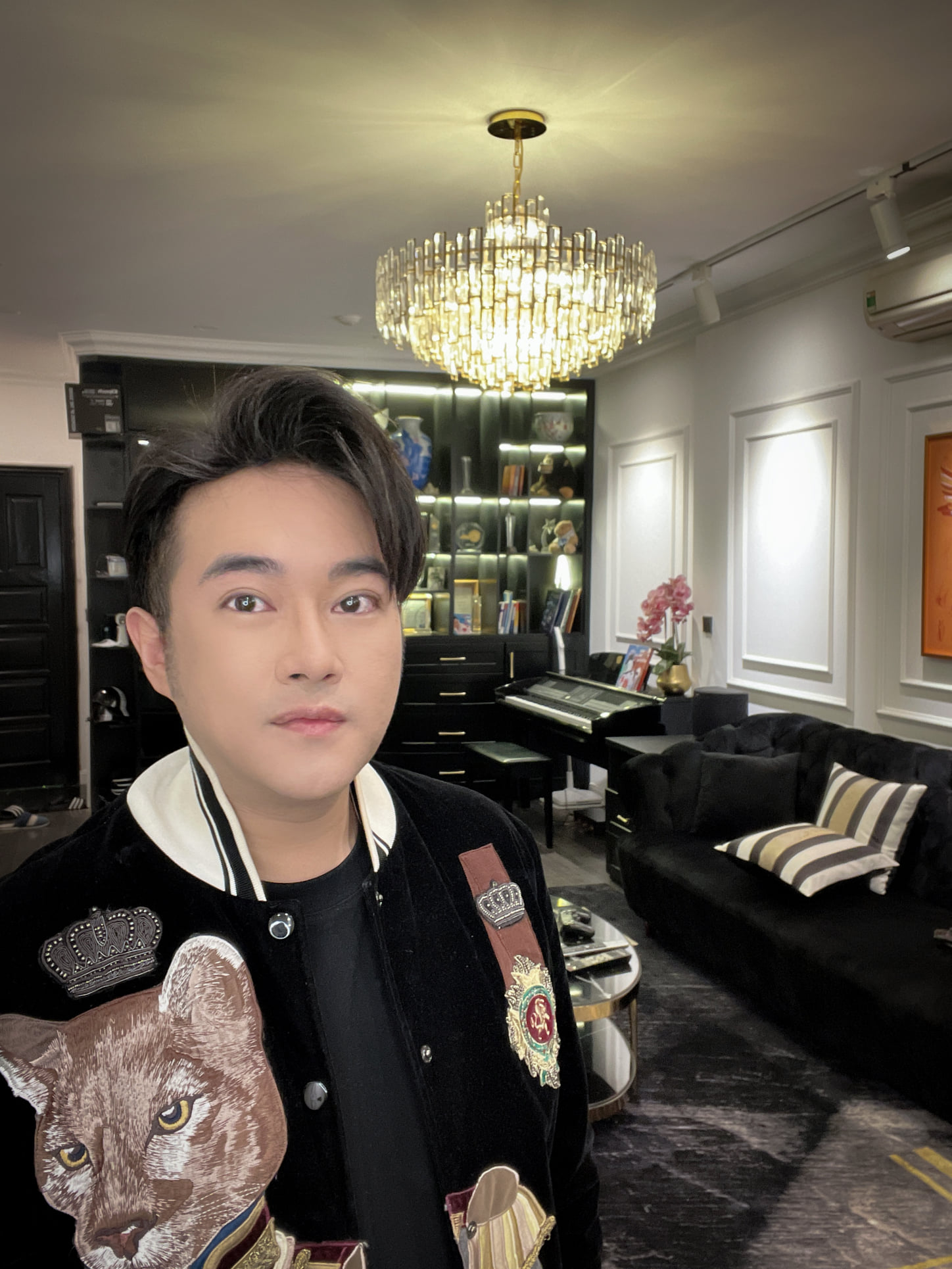 &ldquo;Thi&ecirc;n L&ocirc;i xấu nhất T&aacute;o Qu&acirc;n&rdquo; sống trong căn hộ cao cấp 200m2, mặt thật ở tuổi 45 g&acirc;y cho&aacute;ng- Ảnh 3.