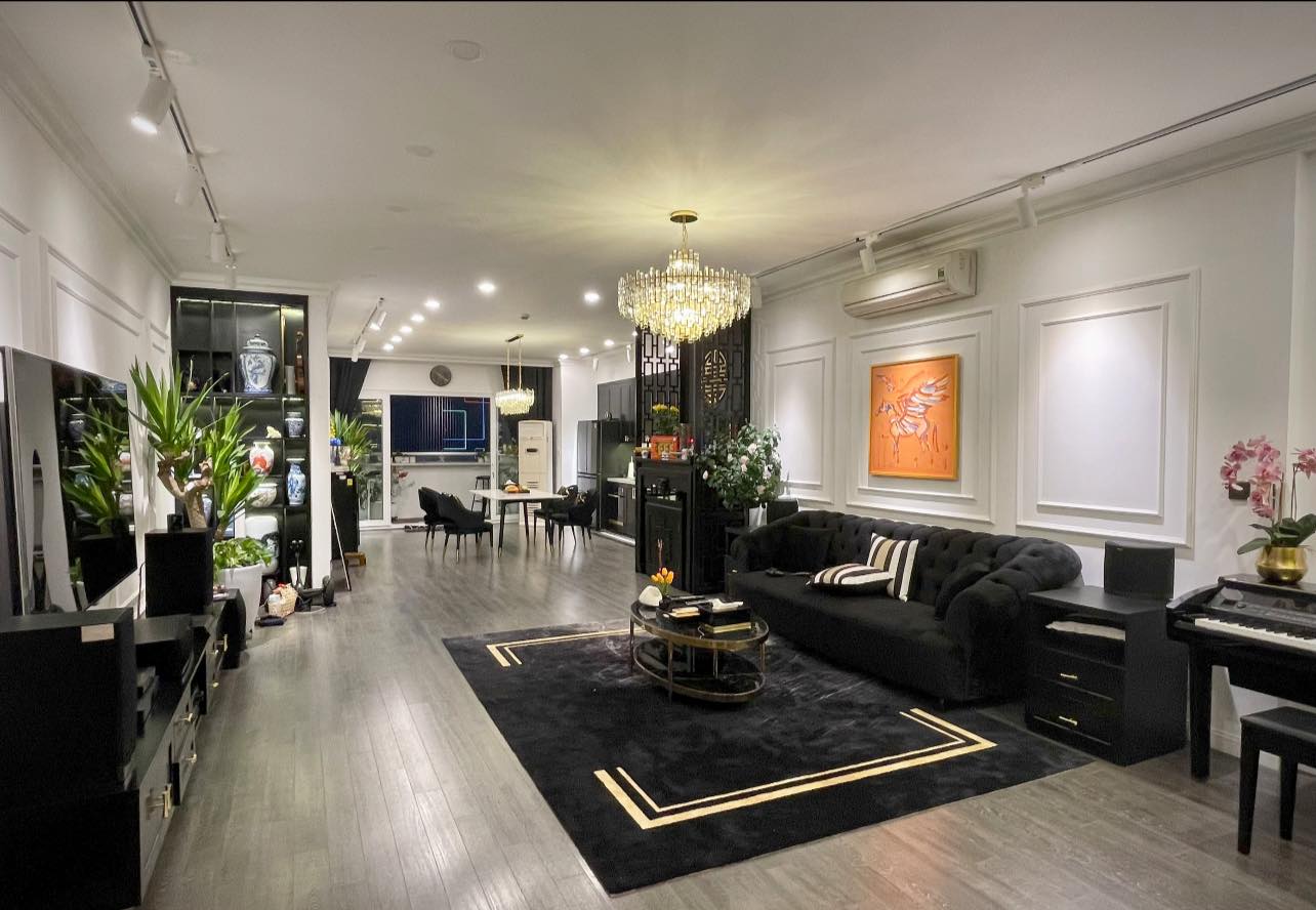 &ldquo;Thi&ecirc;n L&ocirc;i xấu nhất T&aacute;o Qu&acirc;n&rdquo; sống trong căn hộ cao cấp 200m2, mặt thật ở tuổi 45 g&acirc;y cho&aacute;ng- Ảnh 4.