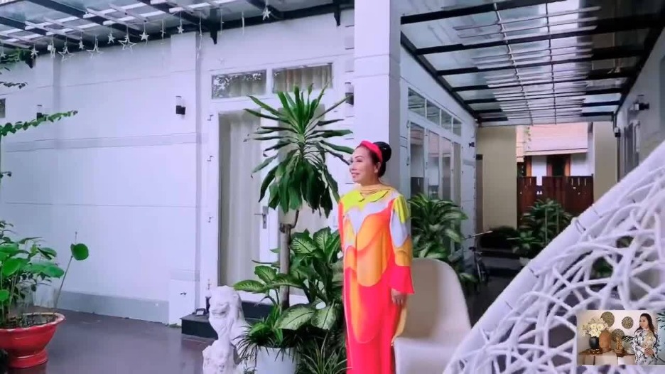 Nữ NSND đầu ti&ecirc;n c&oacute; bằng tiến sĩ, ly h&ocirc;n chồng tỷ ph&uacute;, sống một m&igrave;nh trong biệt thự 1.200m&sup2;- Ảnh 7.