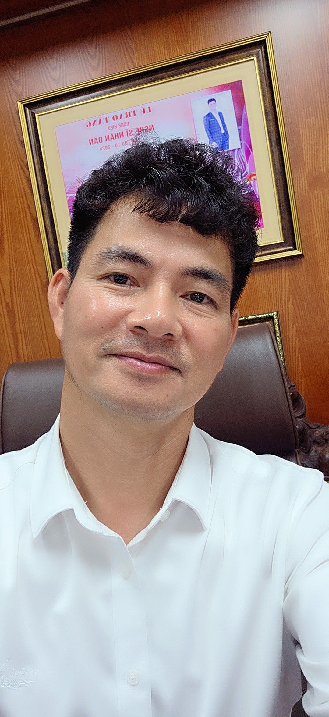 Diện mạo mới được hơn 11.000 người y&ecirc;u th&iacute;ch của Cục trưởng Xu&acirc;n Bắc- Ảnh 4.