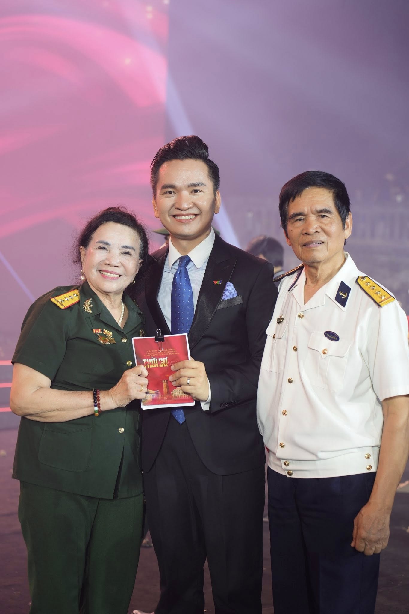 MC nổi tiếng bị ung thư m&aacute;u: &ldquo;Mỗi lần mẹ gọi, t&ocirc;i kh&ocirc;ng biết đ&oacute; c&oacute; phải cuộc gọi cuối c&ugrave;ng kh&ocirc;ng&hellip;&rdquo;- Ảnh 3.