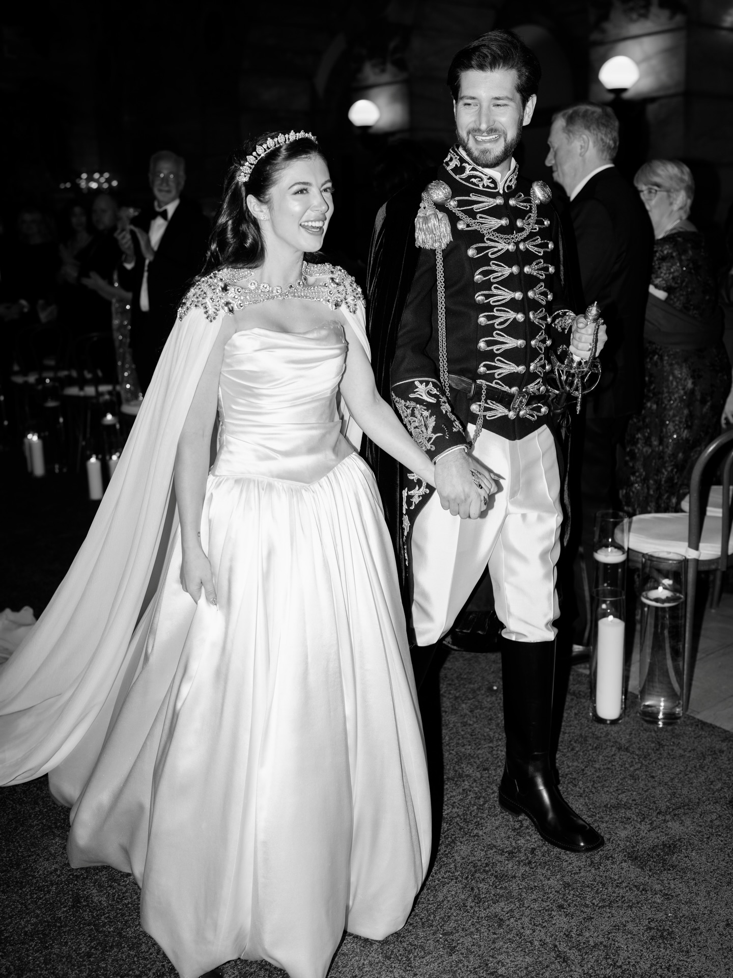 Nữ thần &acirc;m nhạc LMHT Worlds l&ecirc;n xe hoa c&ugrave;ng sếp lớn T1, ảnh cưới g&acirc;y b&atilde;o MXH v&igrave; visual đẹp xuất sắc!- Ảnh 6.