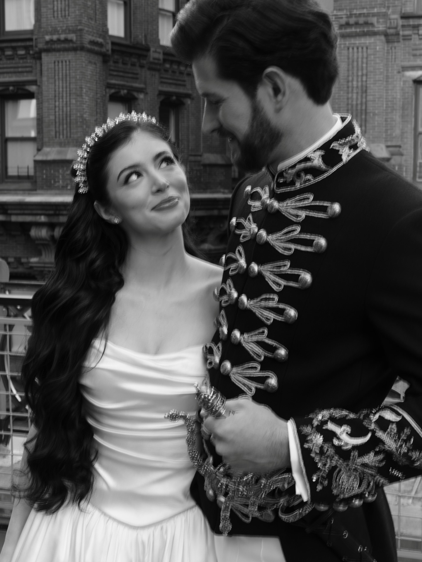 Nữ thần &acirc;m nhạc LMHT Worlds l&ecirc;n xe hoa c&ugrave;ng sếp lớn T1, ảnh cưới g&acirc;y b&atilde;o MXH v&igrave; visual đẹp xuất sắc!- Ảnh 8.