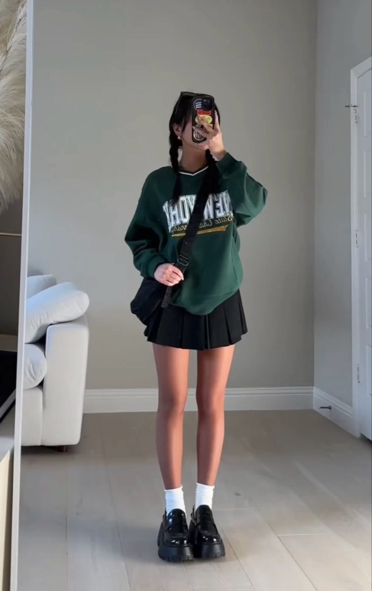 5 chi&ecirc;u diện ch&acirc;n v&aacute;y ngắn gi&uacute;p n&agrave;ng bước v&agrave;o con đường mặc đẹp, s&agrave;nh điệu tuyệt đối- Ảnh 9.