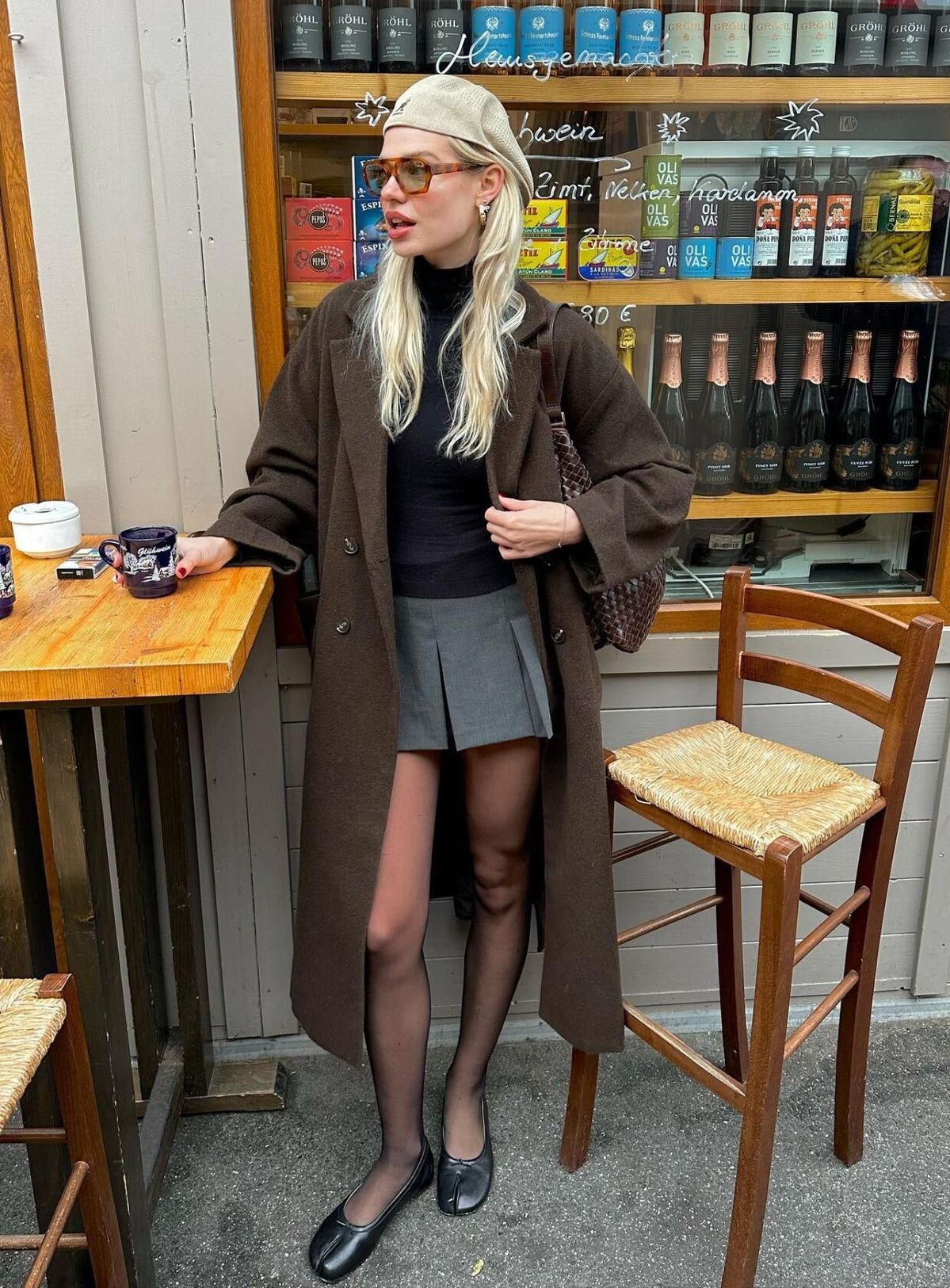 5 chi&ecirc;u diện ch&acirc;n v&aacute;y ngắn gi&uacute;p n&agrave;ng bước v&agrave;o con đường mặc đẹp, s&agrave;nh điệu tuyệt đối- Ảnh 24.