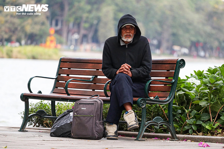 Dự b&aacute;o thời tiết 7/1: H&agrave; Nội r&eacute;t đậm thấp nhất dưới 10&deg;C, trưa chiều hửng nắng- Ảnh 1.