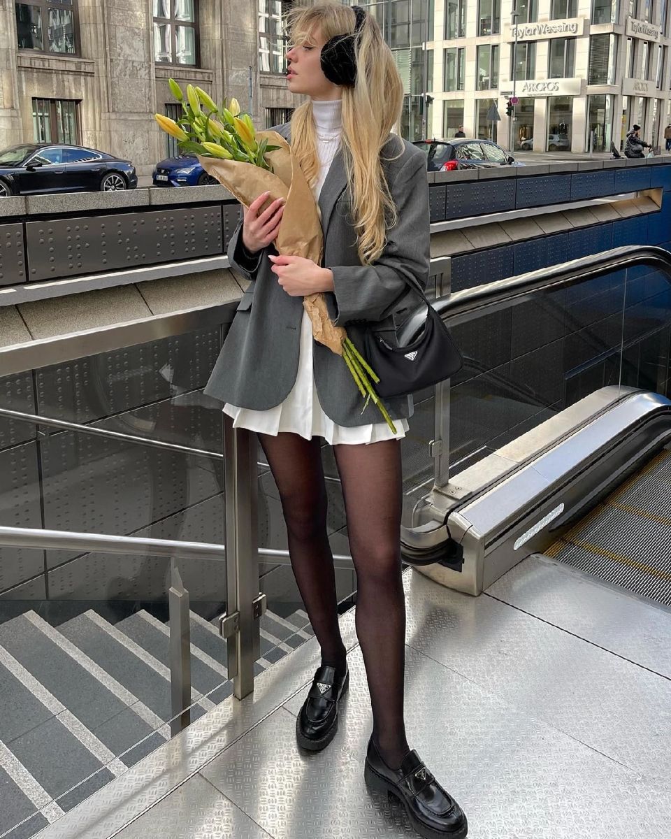 5 chi&ecirc;u diện ch&acirc;n v&aacute;y ngắn gi&uacute;p n&agrave;ng bước v&agrave;o con đường mặc đẹp, s&agrave;nh điệu tuyệt đối- Ảnh 13.